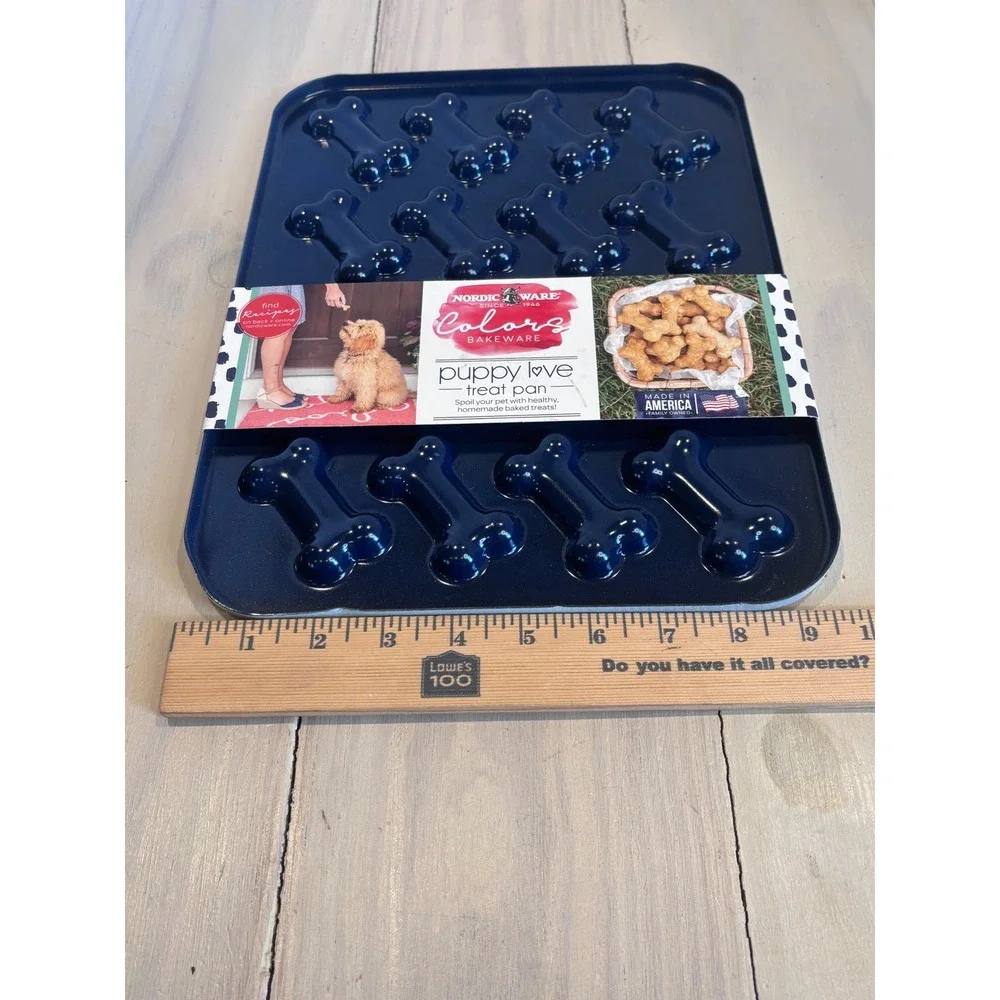 Nordic Ware Puppy Love Treat Pan Navy Blue Bone Shape 16 Cavity Nonstick USA